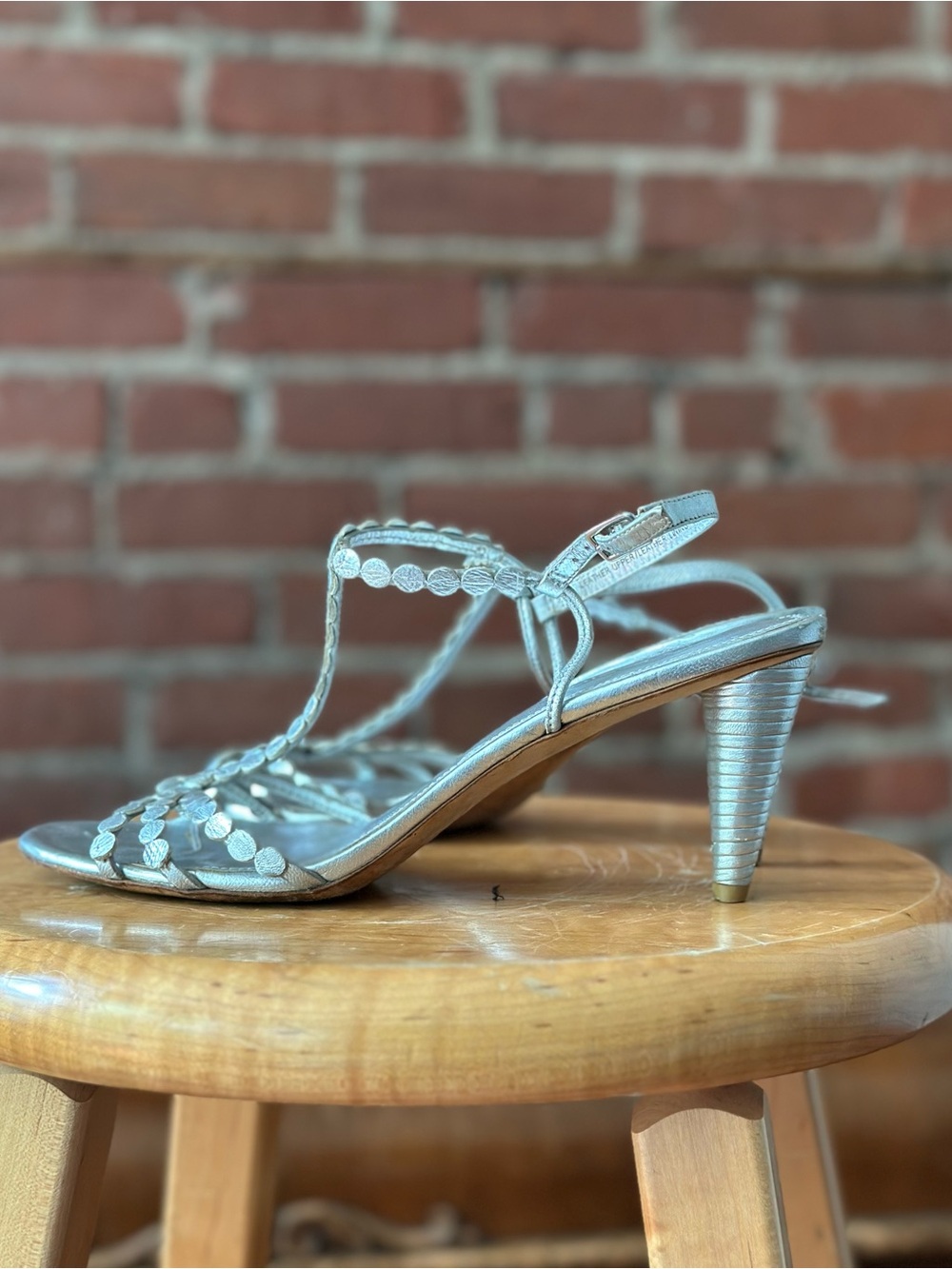 Via Spiga Silver Metallic Leather T-Strap Heeled Sandals